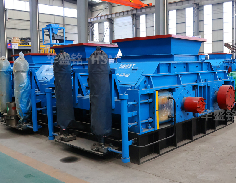 液壓對輥破碎機(jī)價格